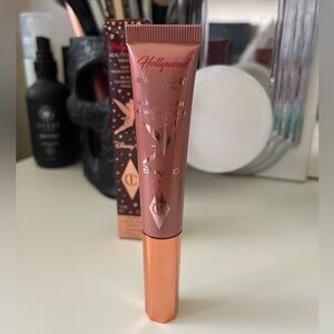 Charlotte Tilbury Disney100 Limited Edition Hollywood Beauty Light Wand Pink